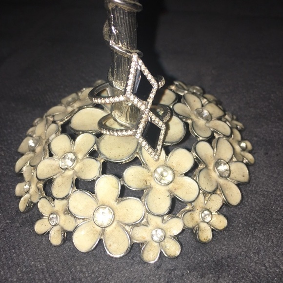 SALE💥2.45 CTW Blk Spinel & Zircon 1/2 Finger Ring - Picture 4 of 4